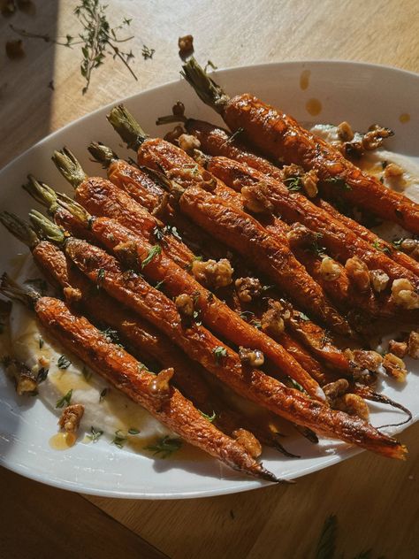 Roasted Carrots With Ricotta, Carrots With Whipped Ricotta, Roasted Carrots Whipped Ricotta, Whipped Ricotta Carrots, Roasted Carrots Thanksgiving, Roasted Carrots With Whipped Ricotta And Hot Honey, Roasted Carrots With Whipped Ricotta, Roasted Maple Carrots, Roasted Carrotts