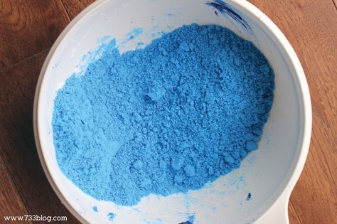 Gender Reveal Powder Diy, How To Make Gender Reveal Powder, Diy Gender Reveal Powder, Diy Color Powder, Color Run Powder, Gender Reveal Powder, Showstopper Cakes, Teen Wall Art, Color Wars