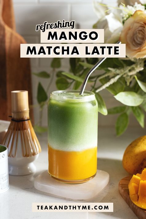 This refreshing iced mango matcha latte has layers of fresh mango puree and matcha for a pretty and delicious drink. Mango Matcha, Matcha Drink Recipes, Mango Drinks, Matcha Latte Recipe, Matcha Smoothie, Iced Matcha Latte, Matcha Drink, Matcha Recipe, Summer Menu