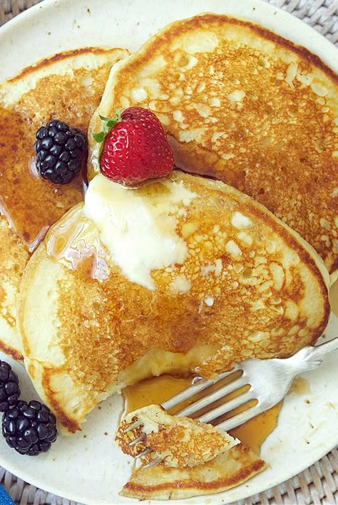 Buttermilk Pancakes Recipe, Flax Meal, Pancake Recipe Buttermilk, King Food, King Arthur Flour, Buttermilk Pancakes, Fluffy Pancakes, Nutritious Snacks, Quick Breads