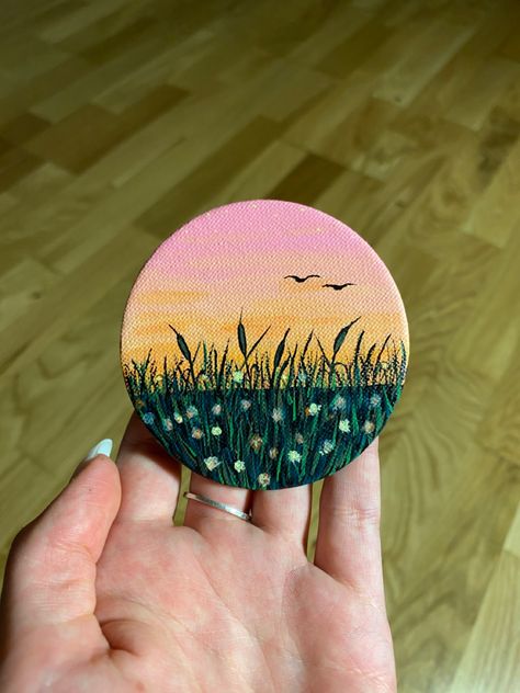 Magnet Painting Ideas, Magnet Painting, Painting Parties, Paper Art Design, Stone Art Painting, Small Canvas Paintings, Wooden Keychain, Astrological Signs, Small Canvas