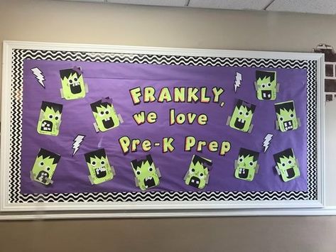 25+ Halloween Bulletin Board Ideas for School Halloween Bulletin Boards For Elementary, Bulletin Board Ideas For Work Offices, Halloween Bulletin Board Ideas, Board Ideas For School, Bulletin Board Ideas For School, Easy Bulletin Boards, Halloween Bulletin Boards, Halloween Party Snacks, Bulletin Board Ideas