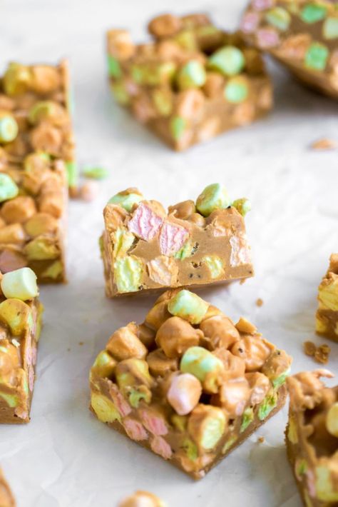 Butterscotch Marshmallow, Peanut Butter Marshmallow Bars, Confetti Squares, Marshmallow Dessert Recipes, Potluck Favorites, Peanut Butter Marshmallow Squares, Marshmallow Squares, Butter Squares, Marshmallow Fudge