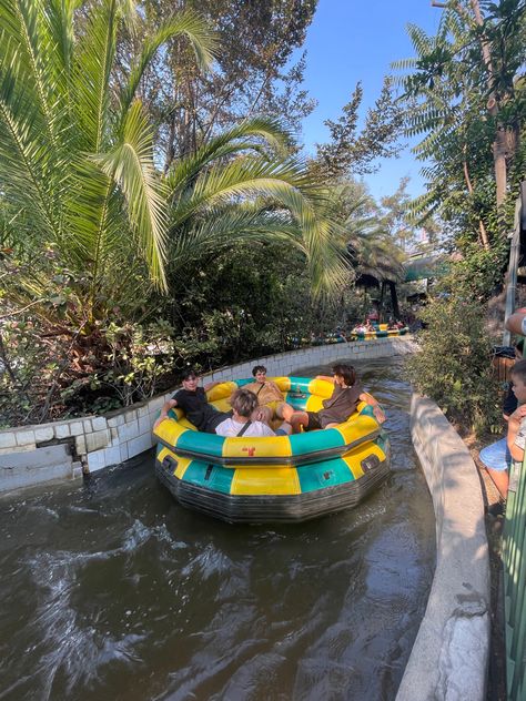 Water Slides Aesthetic, Slides Aesthetic, Water Slide, Water Slides, Good Vibes Only, Amusement Park, Water Park, Summer Aesthetic, Camera Roll