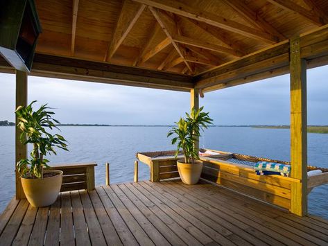 Boat Dock With Built In Hammocks Lakehouse Dock, River Landscaping, Dock Furniture, Houseboat Plans, Dock Decor, Dock Pictures, Diy Pontoon, Pond Dock, Yard Crashers