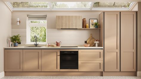 Chilcomb Handleless Terracotta Shaker Style Kitchen, Handleless Kitchen, Shaker Style Kitchens, Kitchen Fittings, Style Change, Style Kitchen, Shaker Style, Kitchen Layout, Kitchens