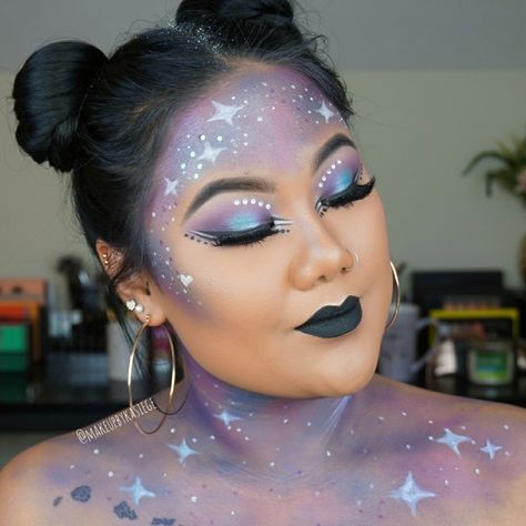 Galaxy Inspired Makeup! Follow my journey on YouTube @MakeupByKasieGE #MakeupByKasieGE #HalloweenMakeup #Galaxy #YouTube #Makeup #FacePaint #Motd #Follow Guardians Of The Galaxy Makeup Ideas, Galaxy Theme Hairstyle, Space Make Up Galaxy Makeup, Blue Celestial Makeup, Celestial Makeup Halloween, Cosmic Makeup Looks, Cosmic Witch Makeup, Cosmic Witch Costume, Galaxy Makeup Looks Easy