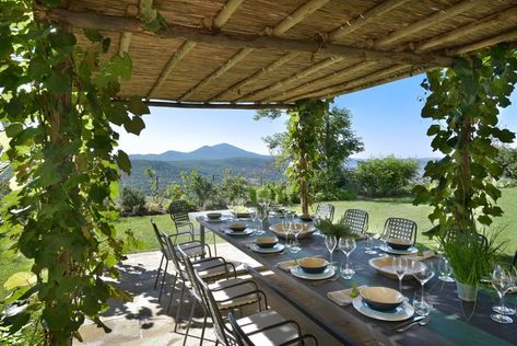 Monteverdi Hotel avoids "folkloristic approach" to restoration of medieval Tuscan hamlet Property Pictures, Hotels In Tuscany, Cozy Library, Tuscan Landscaping, Monteverde, Cooking School, Village Houses, Rustic Bedroom, Lush Garden