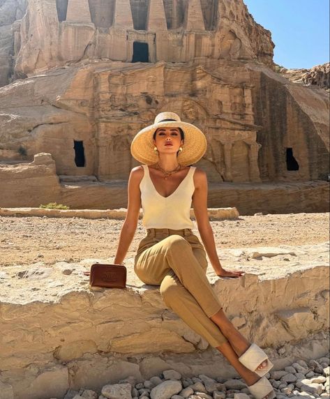 Egypt Outfit, Egypt Clothes, Egypt Outfits, Desert Outfit, Desert Photoshoot, Safari Outfits, Egypt Fashion, Celtic Goddess, Petra Jordan