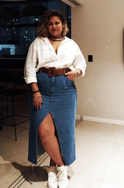 Plus Size Long Denim Skirt Outfits, Plus Size 2024 Outfits, Plus Size Jean Skirt Outfits, Midsize Modest, Plus Size Fashion For Women With Belly, Size 16 Women Outfits, Korean Plus Size Fashion, Outfits Gorditas, Capsule Wardrobe Casual