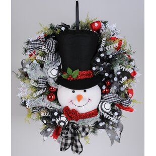 Snowmen Wreaths, Snowman Wreaths, Mark Roberts Christmas, Christmas Wreaths With Lights, Felt Wall Hanging, Felt Wall, Christmas Tabletop Decor, Winter Wreaths, Welcome Winter