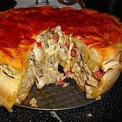 Chicago Style Deep Dish Pizza, Pizza Lasagna, Stuffed Pizza, Deep Dish Pizza Recipe, Chicago Deep Dish Pizza, Chicago Style Pizza, Calzone Pizza, Chicago Pizza, Pizza Recipes Homemade