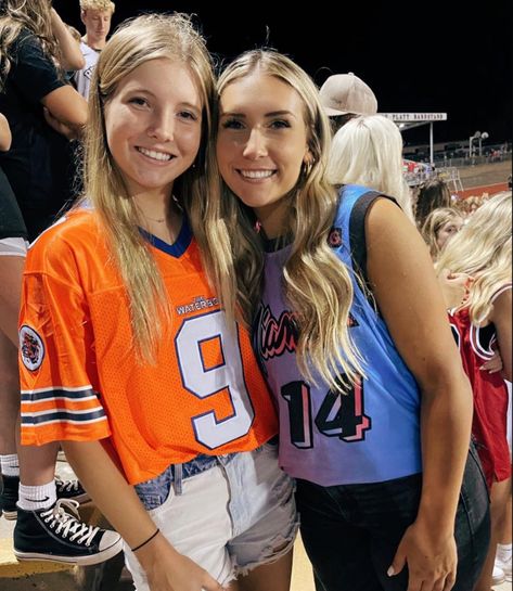 Jersey Out Football Theme, Jersey Night Theme Outfit Football, Jersey Night Theme Outfit, Jersey Theme Football Game, Jersey Day Outfit, Jersey Day Spirit Week, Fnl Themes, Football Season Outfits, Highschool Football