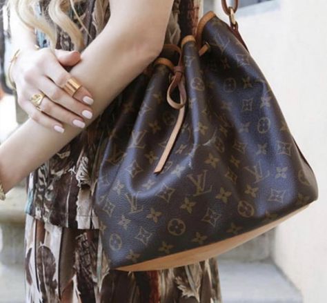 Lv Noe, Louis Vuitton Petit Noe, Filters App, Louis Vuitton Luggage, Lv Bags, Lv Bag, Louis Vuitton Monogram, Luxury Bags, Vision Board