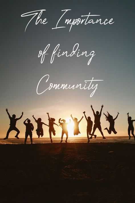 The Importance Of Community - Unschool Life | Nourishing Parenting Commune Living, Parents Images, Intentional Motherhood, Minimalist Family, Motherhood Encouragement, Christian Motherhood, Parenting Knowledge, Bible Study For Kids, Homeschool Inspiration