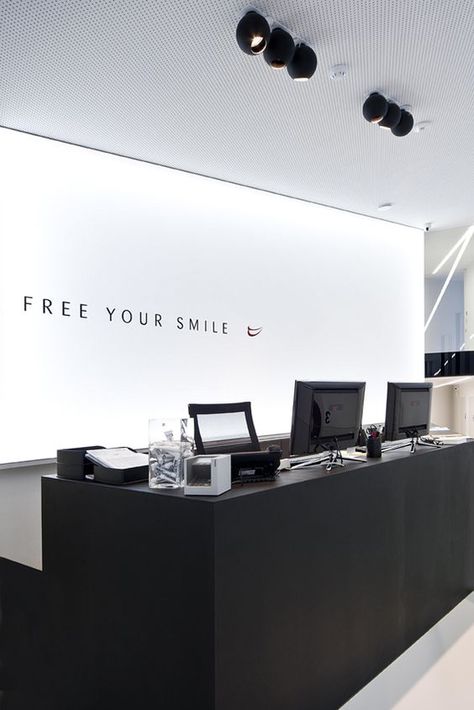 FREE YOUR SMILE  <<<   12-25('s) black MAT#DARK    DENTIST OFFICE ‪#‎concept‬  [WAUTERS] ‪#‎project‬ BE: Dentist Reception, Kids Dental Office, Business Wall Art, Dental Reception, Reception Office, Orthodontic Office, Dentist Office Design, White Reception, Office Concept