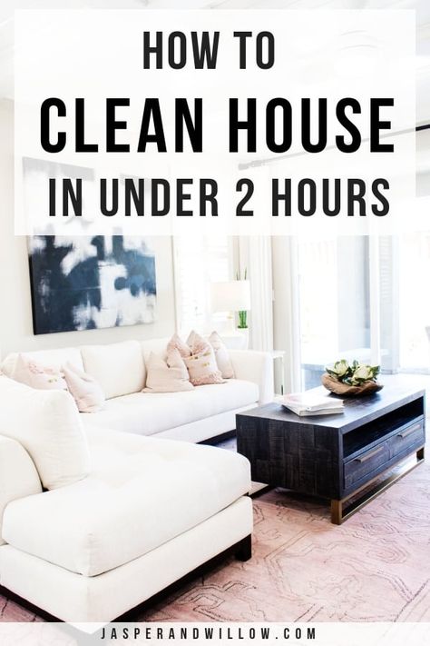 Be sure to check out these quick cleaning hacks that will have your house clean in less than 2 hours. These simple and easy cleaning tips will teach you how to get a clean house once and for all. Get DIY organization tips and your home clean before the holidays and Christmas with a free printable cleaning checklist! #cleaninghacks #organization Clean House Fast, Quick Cleaning Tips, Cleaning Checklist Printable Free, Free Printable Cleaning, Homemade Toilet Cleaner, Diy Organizer, Cleaning Painted Walls, Deep Cleaning Tips, Diy And Home Improvement