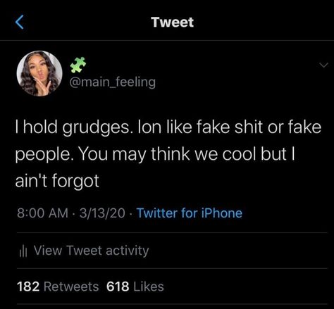 Fake Best Friend Tweets, Tweets Bout Fake Friends, Qoutes About Fake People Karma Twitter, Fake Bsf Quotes, Twitter Quotes About Fake People, Fake People Tweets, Tweets About Fake Friends, Weird Friends Tweets, Indirect Quotes For Fake Friends