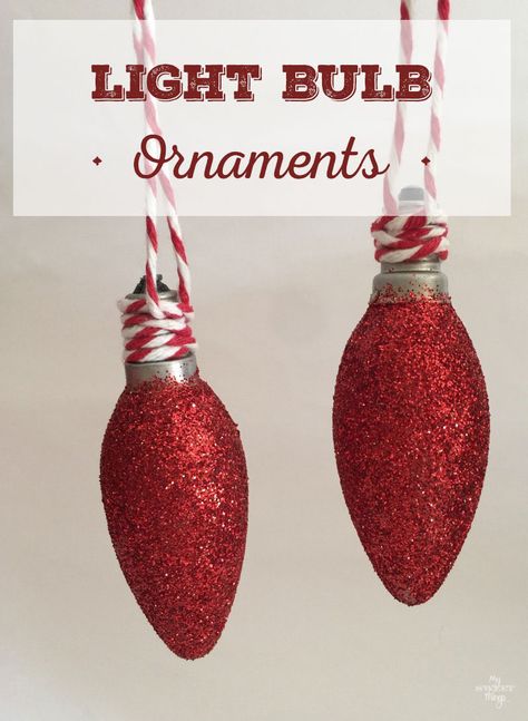 How to make pretty Christmas ornaments out of light bulbs with few supplies Pretty Christmas Ornaments, Bulb Ornaments, Light Bulb Ornaments, Christmas Light Bulbs, Pretty Christmas, Handmade Christmas Ornaments, Christmas Light, Glitter Christmas, Christmas Activities