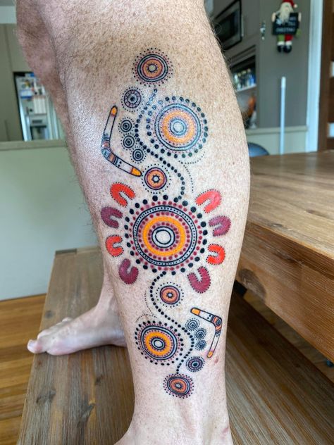 Indigenous Australian Art Tattoo, Indigenous Australian Tattoo, Aboriginal Tattoo Ideas, Aboriginal Flag Tattoo, Aboriginal Art Tattoo, Aboriginal Tattoo Woman, Aboriginal Tattoo Designs, Indigenous Tattoo Ideas, Indigenous Tattoos