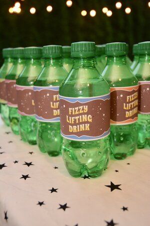 Fizzy Lifting Drink Willy Wonka, Willy Wonka Party Favors, Willy Wonka Party Decorations Diy, Wonka Birthday Party Ideas, Wonka Week, Willy Wonka Birthday Party, Wonka Birthday Party, Soda Packaging, Willy Wanka