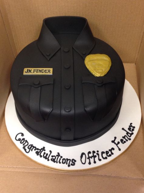 Police Promotion Cake, Cop Graduation Party, Police Graduation Cake, Police Graduation Party Ideas, Police Cake Design, Law Enforcement Cake, Cop Gifts, Cake Police, Police Graduation Party