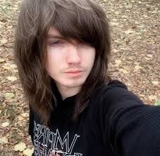 Men With Long Hair Hairstyles, Long Hair Dye Ideas Men, Short Emo Haircuts For Guys, Mens Emo Hair, Short Curly Emo Hair, Long Hair Bangs Men, Transmasc Long Hair, Emo Haircuts For Guys, Scene Hair Male