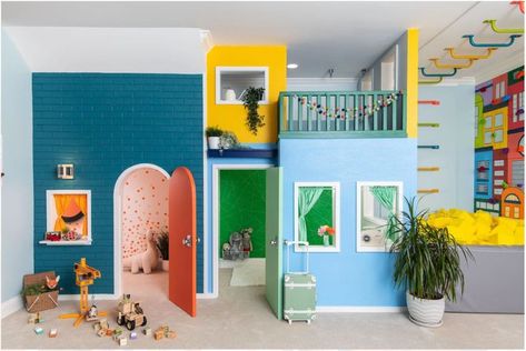 Sensory Kids Room, Creative Playroom Ideas, Creative Playroom, Playful Furniture, Indoor Playroom, New York Minute, Toddler Playroom, Playhouse Outdoor, Play Furniture