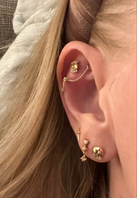 Ear stack with all gold, opal, and moonstone earrings Ear Curation Silver, Gold Ear Styling, Ear Styling, Ear Curation, Ear Style, Ear Stack, Moonstone Earrings, Ear Piercings, Moonstone