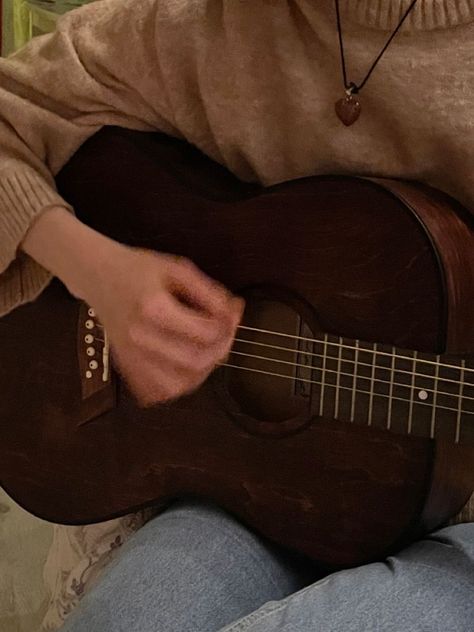 Acoustic Gutair Aesthetic, Acoustic Guitar Asthetic Picture, Guitar Brown Aesthetic, Fall Guitar Aesthetic, Woman Playing Guitar Aesthetic, Guitar Vision Board, Gutair Aesthetic Girl, Country Guitar Aesthetic, Playing Acoustic Guitar Aesthetic