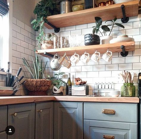 Grey cabinets. Open shelving. Subway tile l. Wood countertop. Pdf Planner, Journal Template, Home Design Decor, Kitchen Shelves, Butcher Block, Home Decor Kitchen, Dream Kitchen, 인테리어 디자인, Daily Planner