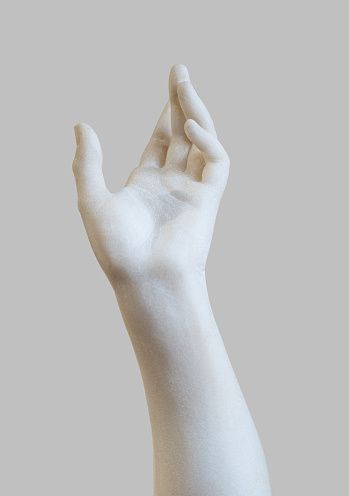 Angel Statue Figure - Free photo on Pixabay Hand Statue, Ceramic Sculpture Figurative, Classic Sculpture, Angel Statue, Angel Sculpture, Hand Drawing Reference, Hand Sculpture, Hand Reference, Greek Sculpture