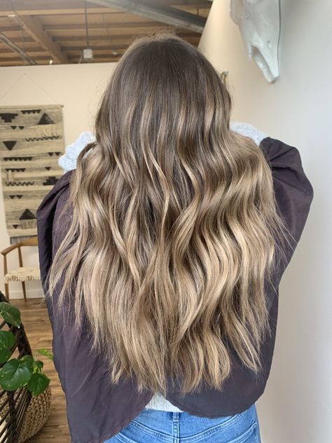 Blonde Hair With Brunette, Grown Out Balayage, Brunette With Lowlights, Cool Blonde Balayage, Platinum Blonde Balayage, Brunette Balayage, Balayage Hair Dark, Brunette Balayage Hair, Cool Blonde