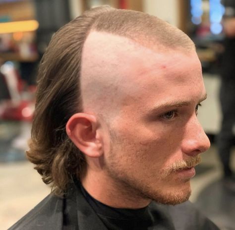 Skullet Skullet Hair, Skullet Haircut, Mullet Hairstyle, Unique Hairstyles, Dream Hair, Hair Cut, Haircuts For Men, Mens Hairstyles, Dreadlocks