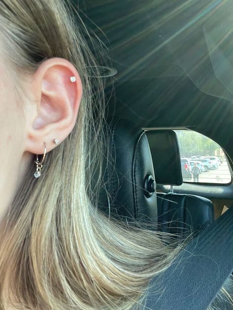 Double And Cartilage Piercing, Doubles With Cartilage, Two Lobe Piercings And Cartilage, Cartilage Piercing Aesthetic, Double Lobe And Cartilage Piercing, Double Piercing And Cartilage, Double Piercing With Cartilage, Double Lobe Piercing Ideas, Brooke Monk Ear Piercings