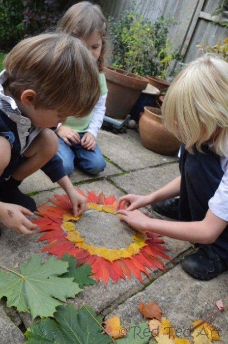 Explorig Andy Goldsworthy with kids Forest School Activities, Andy Goldsworthy, Leaf Crafts, Autumn Crafts, Fall Projects, Nature Crafts, Autumn Activities, Preschool Art, Autumn Art