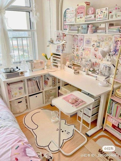 Bedroom Korea, Cozy Aesthetic Room, Korea Room, Book And Bed, Boy Korea, Style Boy, Desk Inspo, Desk Inspiration, Cute Bedroom Ideas