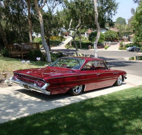 1961 Buick Invicta Buick Invicta, Buick Cars, Kustom Cars, Jet Age, The Jetsons, Lowrider Cars, Mini Trucks, Top Cars, Low Rider