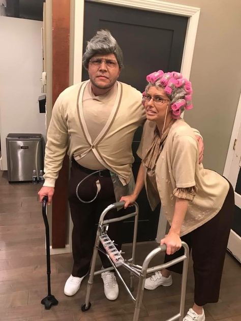 Old People Party Theme, Old Person Costume, Elderly Costume, Funny Couples Costumes, Old People Costume, Halloween Costume Fails, Couples Fancy Dress, Old Man Costume, Granny Dress