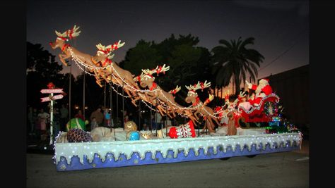 Cute Santa Float Ideas, Xmas Parade Float Ideas, Santa Parade Float Ideas, Christmas Light Parade Float Ideas, Parade Of Lights Float Ideas, Christmas Float Ideas Parade, Christmas Parade Float Ideas, Holiday Parade Floats, Parade Float Ideas