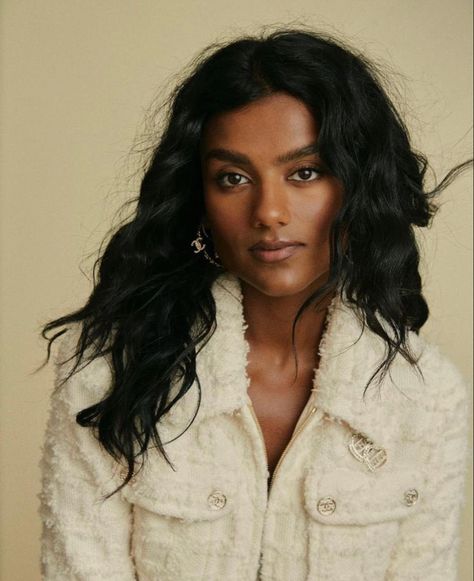 Simon Ashley, Simone Ashley, Dark Skin Beauty, African Women, Role Models, Pretty Woman, Beauty Skin, Beauty Women, Beautiful People