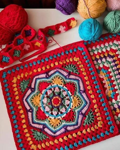 Free Mandala Crochet Patterns, Crochet Poncho Patterns Easy, Persian Tiles, Crochet Leaf Patterns, Granny Square Patterns, Crochet Cushion Cover, Crochet Mandala Pattern, Crochet Dragon, Crocheting Patterns