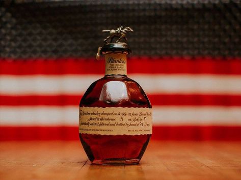 National Bourbon Day, Best Bourbon Whiskey, Bourbon Brands, Single Barrel Bourbon, Bourbon Tasting, Bourbon Drinks, Best Bourbons, Wine Preserver, Cigars And Whiskey