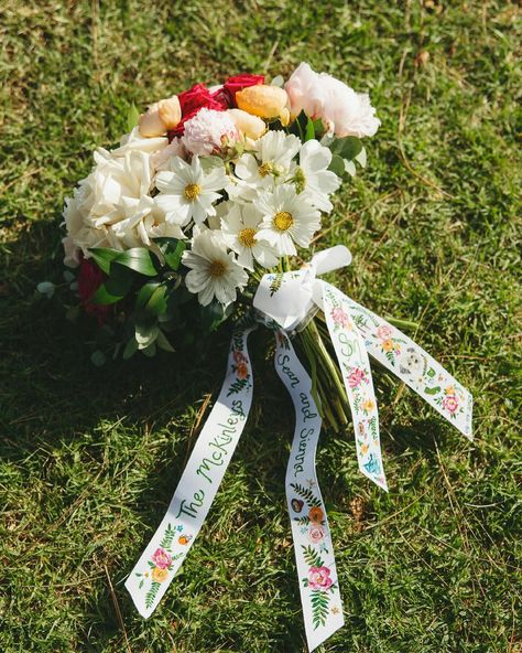 Weekend highlights - stunning bouquet shot by @emmawynnpaul for @cchomeskillet , @cj_hendry flowers that served as a perfect backdrop for custom baby girl ballet shoes💛 #nyc #flowermarket #etsy #customshoes #custompainting #bouquet #bridalbouquet #wedding #weddingphotography #bride #weddinginspiration #babygiftideas #babygirl Bow For Hair, Traditional Bouquet, Cj Hendry, Toss Bouquet, Bouquet Toss, Flower Market, Custom Baby, Flower Dresses, For Hair