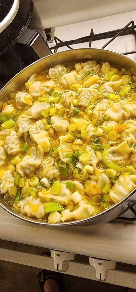 Easy Crockpot Recipes family | Wonton soup. | Facebook Best Wonton Soup, Wonton Soup Easy, Homemade Wonton Soup, How To Make Wontons, Wonton Soup Recipe, Soup Maker, Wonton Wrappers, Chinese Dishes, Ground Pork