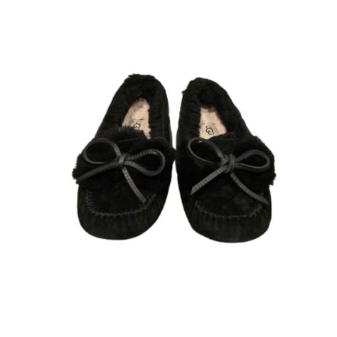 UGG Dakota double bow black moccasin slippers size 6 Black Moccasins, Ugg Dakota, Moccasin Slippers, Double Bow, Moccasins Slippers, In The Closet, The Closet, Ugg Shoes, Moccasins