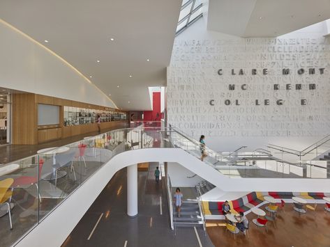 Claremont Mckenna College, Laboratory Design, School Building Design, Drawing Interior, School Interior, Gym Ideas, Feature Walls, American Architecture, Interior Work