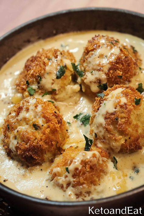 Carnivore Creamy Meatballs - Tasty Carnivore Meal Protein Meat Recipes, Not Losing Weight On Carnivore Diet, Carnival Diet Recipes, Ground Beef Recipes Carnivore Diet, Meat Based Dinners, Carnivore Meatballs Recipe, Carnivore Diet Meatballs, Animal Based Dinner Ideas, Carnivore Meals Ideas