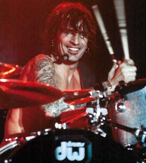 Tommy Lee Motley Crue, Pam And Tommy, Vince Neil, Motley Crüe, Pink Floyd Dark Side, Nikki Sixx, Tommy Lee, Motley Crue, Mötley Crüe