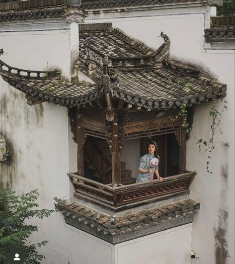 Traditional Chinese Architecture, Ancient Chinese Architecture, China Architecture, Huangshan, Chinese Interior, Chinese Aesthetic, Japan Architecture, Asian Architecture, Travel Asia